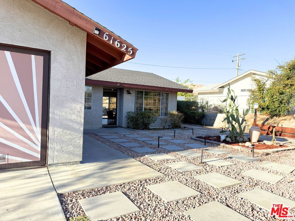 61625 Alta Vista Drive