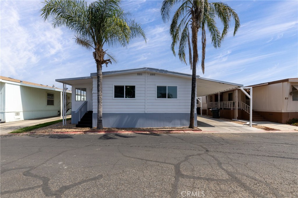 Welcome to your dream home in one of Riverside County’s most affordable and well-maintained family parks — Lake Perris Village. This fully remodeled 3 bedroom, 2 bathroom, 1,400 square foot home blends modern design, functionality, and low-maintenance living.
Enjoy a contemporary kitchen with granite countertops, white shaker cabinets, a mosaic tile backsplash, and updated appliances. The open living and dining areas feature new flooring, recessed lighting, and a spacious feel. Bathrooms are fully updated with modern vanities and vessel sinks, and the master suite includes a walk-in closet and private bath. A dedicated laundry room and enclosed sunroom add to the home's functionality.
Additional features include a front porch and clean finishes throughout. The park offers low space rent, a safe environment, and proximity to shopping, freeways, and Lake Perris Recreation Area.
Students attend schools in the Perris Elementary (K–8) and Perris Union High School District (9–12), including nearby Palms Elementary and Perris High.
This home offers incredible value for first-time buyers or anyone looking to downsize with style.