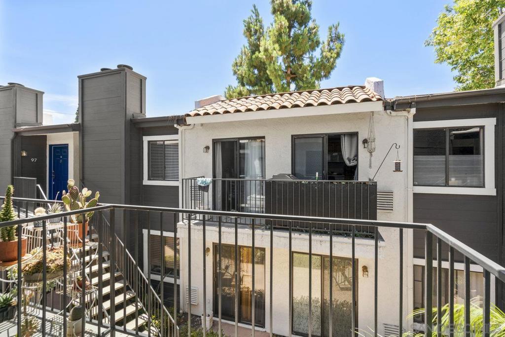 2917 C St 187