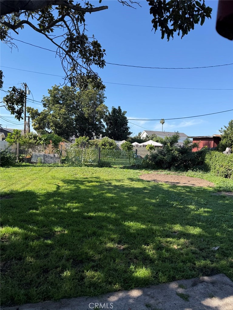 3259 Sullivan Avenue