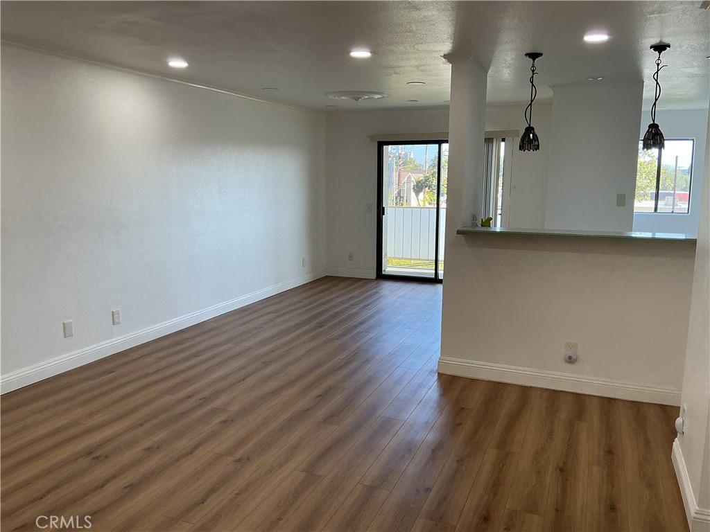 3932 N Virginia Road 204