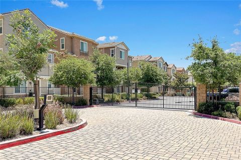 Photo of 735 Banyan Way, Pomona, CA 91767 (MLS # AR26088798)