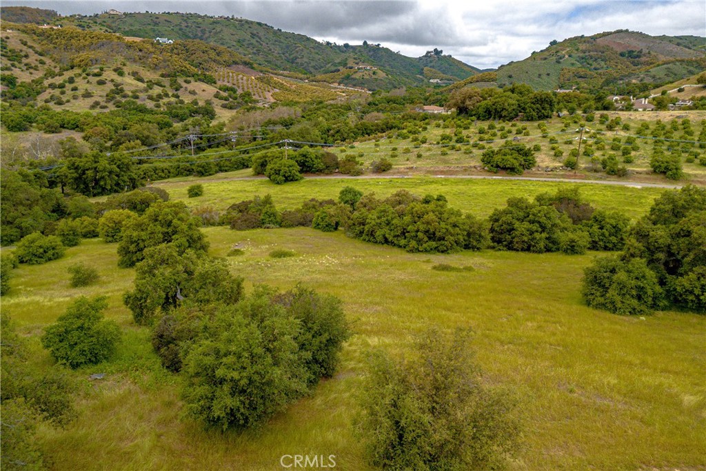 6 Camino Estribo / Via Tornado