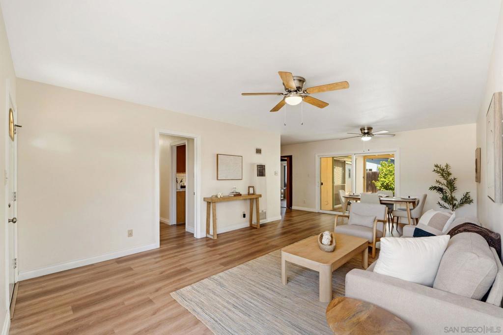 1416 S Maple