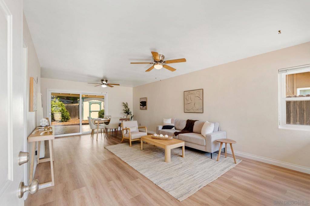 1416 S Maple
