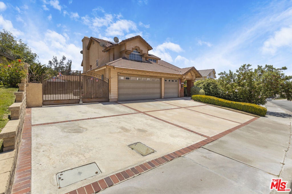 28674 Kathleen Avenue