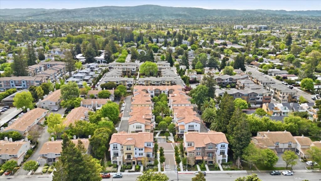 Photo of 302 Cherokee Loop, Mountain View, CA 94043 (MLS # ML82043203)