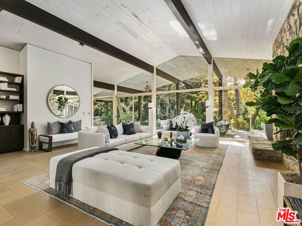 Rivas Canyon Road - Residential