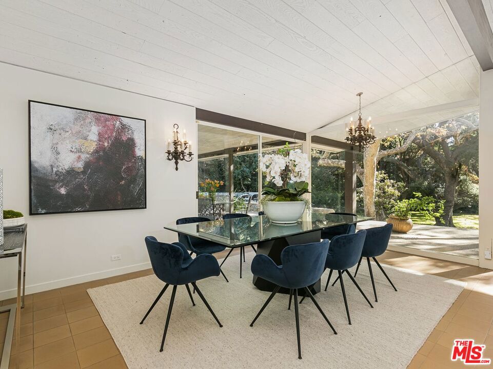 Rivas Canyon Road - Residential