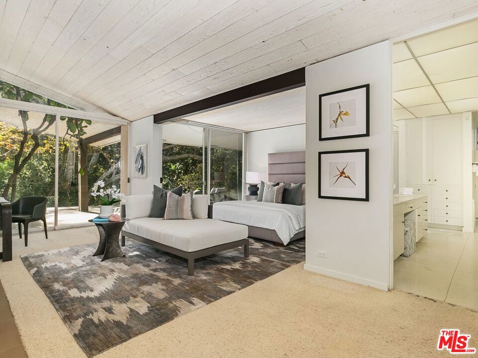 Rivas Canyon Road - Residential