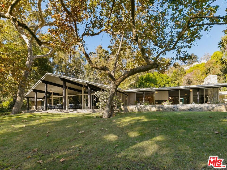 Rivas Canyon Road - Residential
