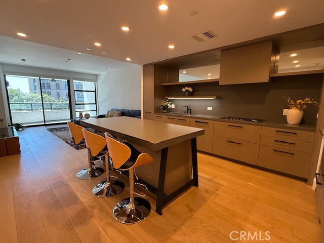 10777 Wilshire 310