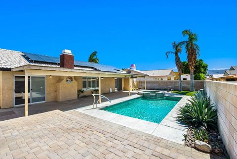 Photo of 31229 Avenida La Gaviota, Cathedral City, CA 92234 (MLS # 219145864DA)