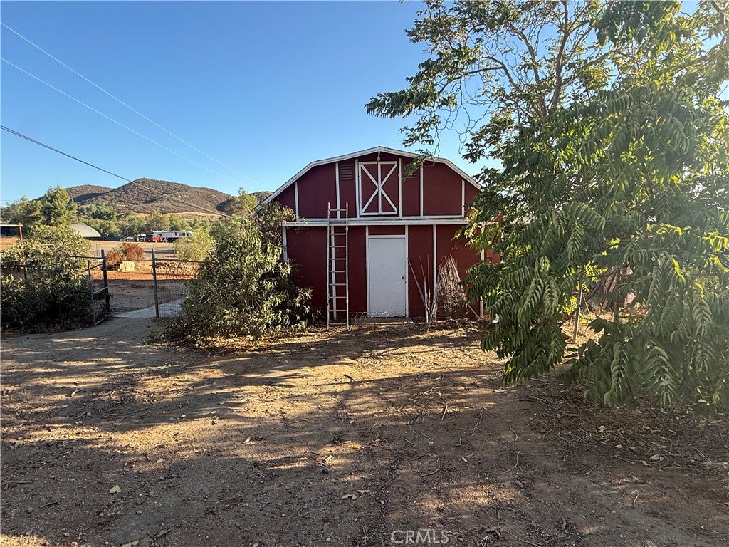 25205 Bundy Canyon