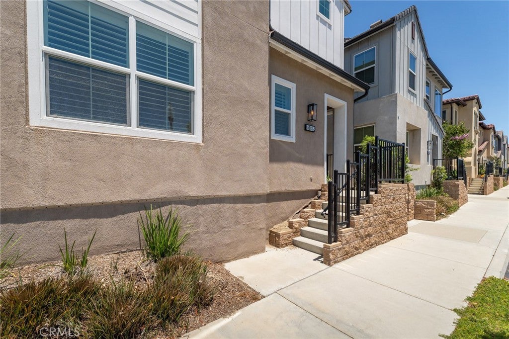 15982 Parkhouse 2