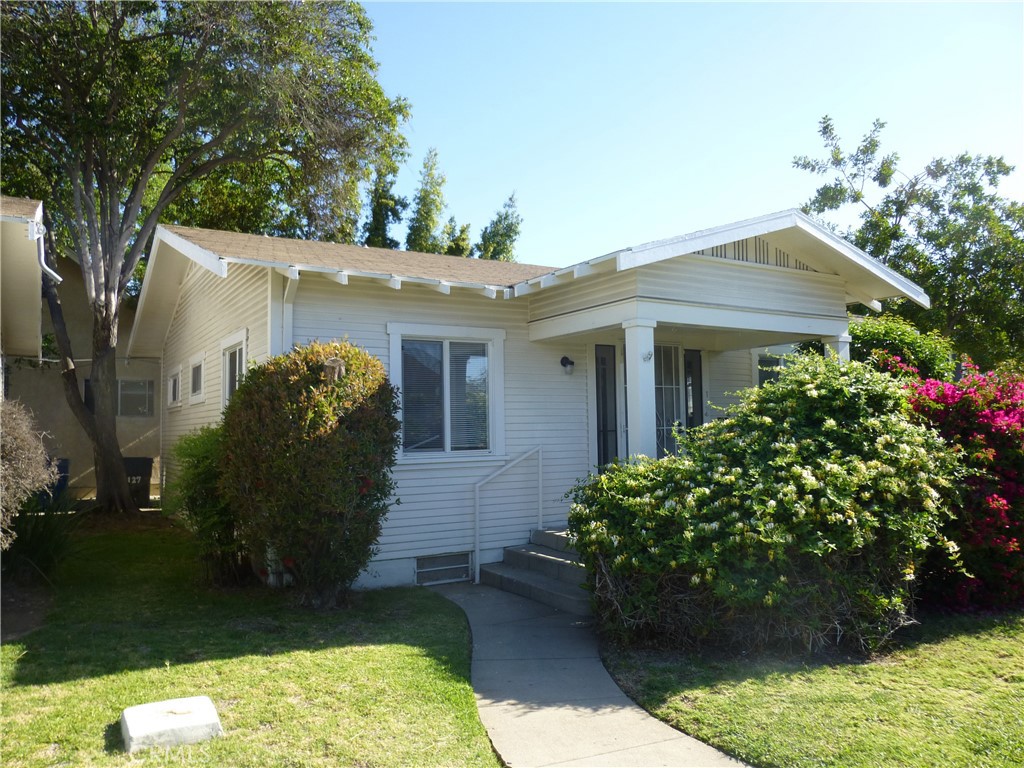 AIRY AND QUIET NORTHERN ALHAMBRA DETACHED 2-BEDROOM AND ONE-BATHROOM HOUSE W/ HARDWOOD FLOORS . NEW ROOF. HIGH-WALL DUCTLESS AIR CONDITIONING & HEATING SYSTEM. NICE KITCHEN W/ APPLIANCES AND TILE FLOORING, MAPLE WOOD CABINETS & GRANITE COUNTER TOP. DOUBLE PANED VINYL WINDOWS. FRONT PORCH. ONE-CAR GARAGE. INSIDE LAUNDRY ROOM . CLOSE TO PASADENA & LA. CONVENIENT TO SCHOOLS, STORES, MOVIE THEATRE, RESTAURANTS, BANK & BUS STOPS AND I-10 FREEWAY. GREAT DEAL IN A GREAT NEIGHBORHOOD!