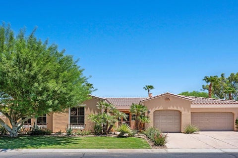 Photo of 48476 Big Horn Drive, La Quinta, CA 92253 (MLS # 219150297DA)