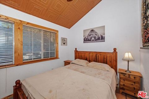 Tiny photo for 42979 Fern Avenue, Big Bear, CA 92315 (MLS # 26834901)