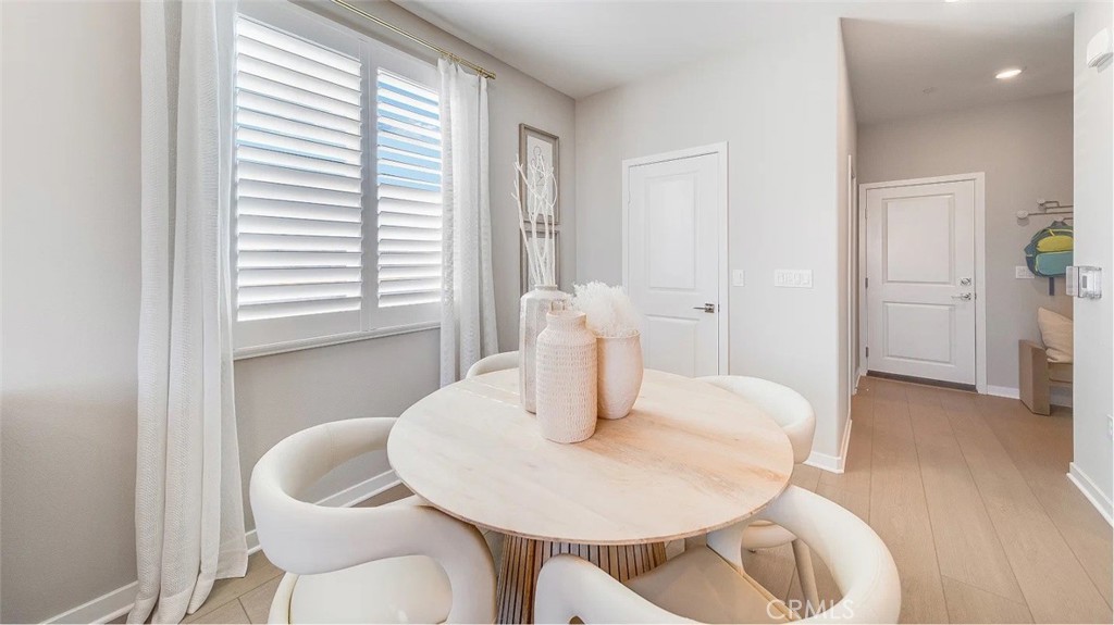 2687 Cloudview Privado