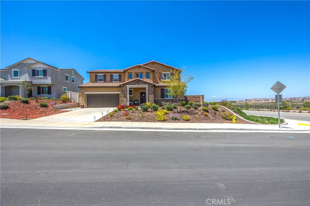 14005 Vincenzo Dr