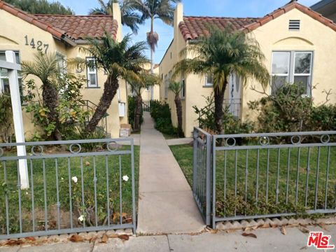 Photo of 1427 17th Street, Santa Monica, CA 90404 (MLS # 25630363)