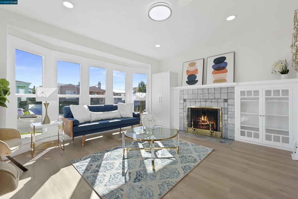 MAXWELL  PARK - Residential