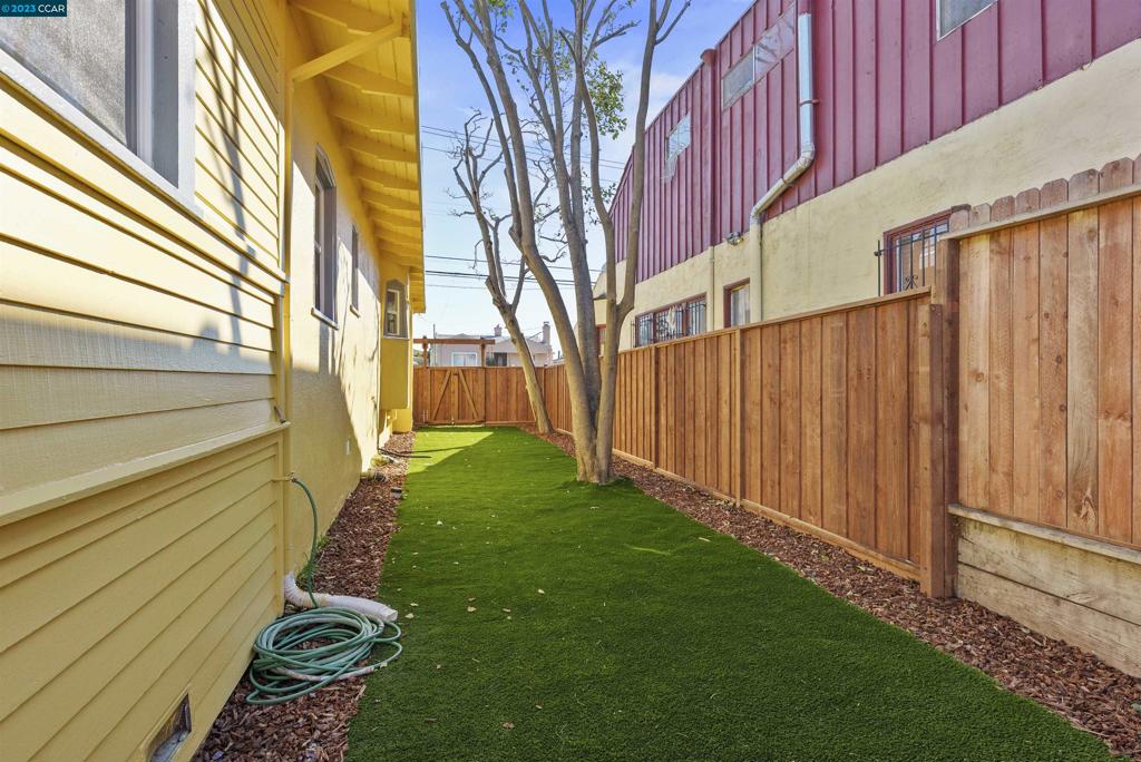 MAXWELL  PARK - Residential