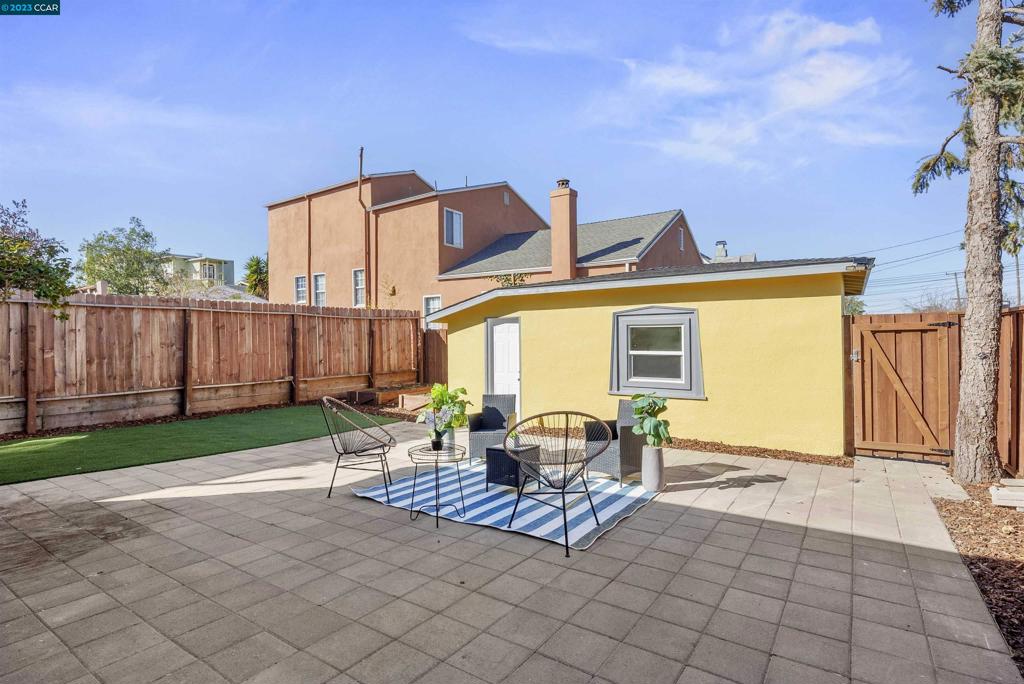 MAXWELL  PARK - Residential