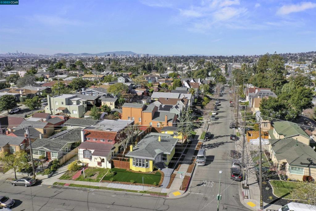 MAXWELL  PARK - Residential