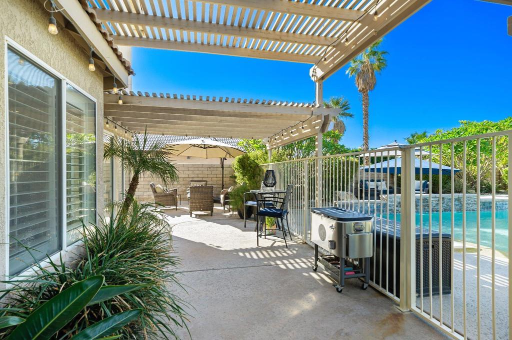 Acacia At La Quinta - Residential