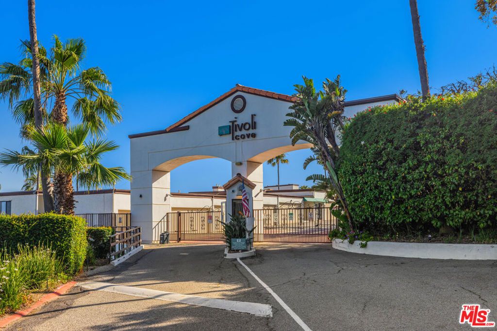 listing image 130722685548442545541