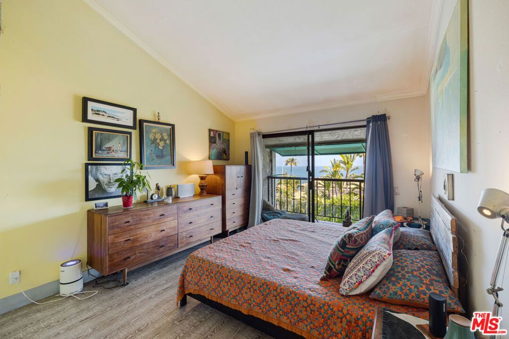 listing image 130721204845945947888