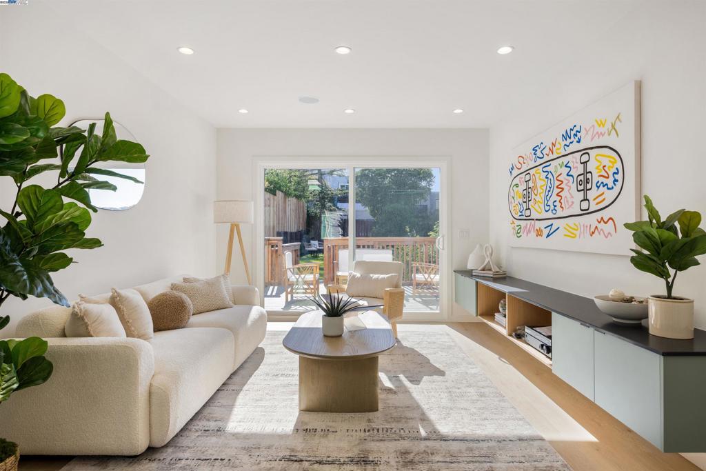 PORTOLA - Residential