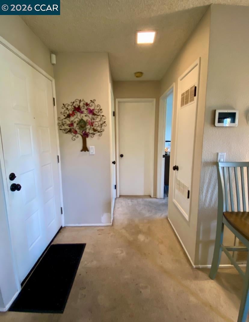 161 Village Pl