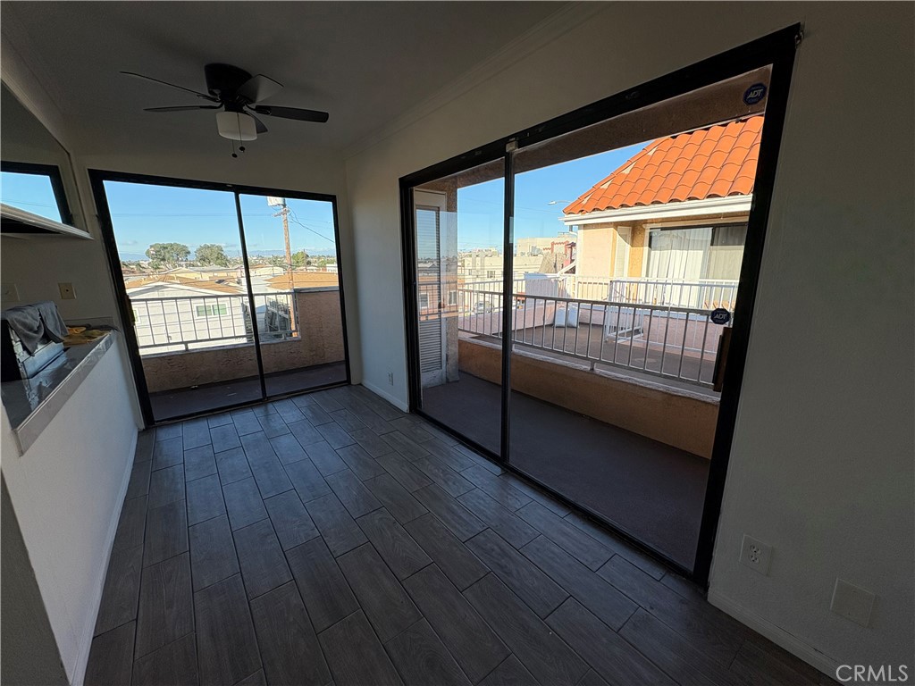 1168 E 10th Street 213