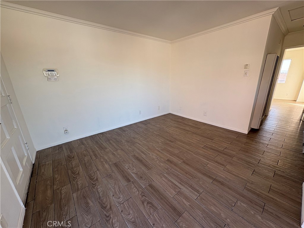 1168 E 10th Street 213