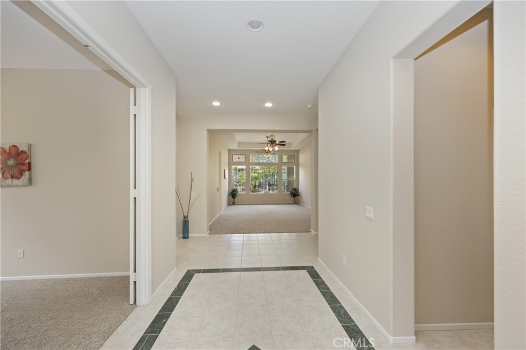 29427 Winding Brook