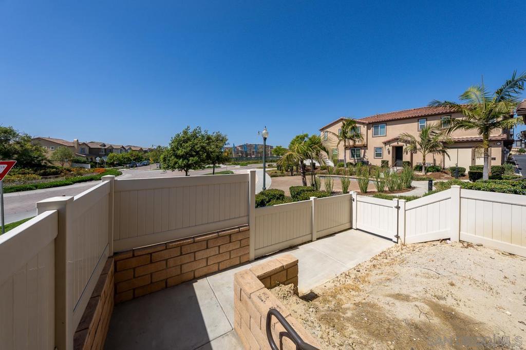 1709 Santa Carolina Ave 2