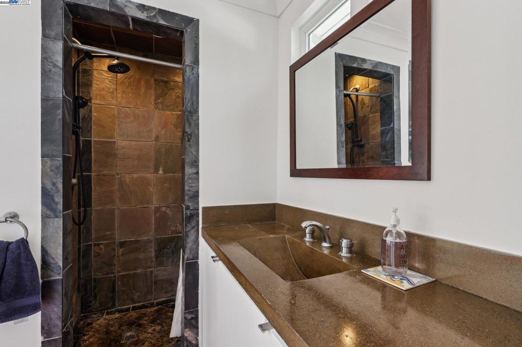 DOWNTOWN MARTINE - Residential