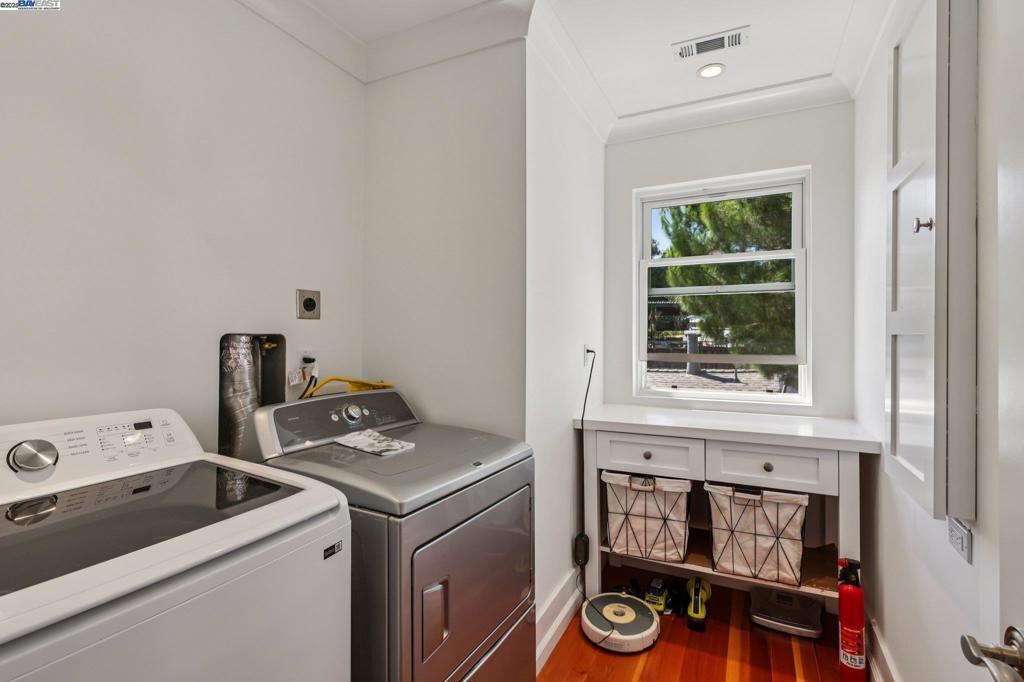 DOWNTOWN MARTINE - Residential