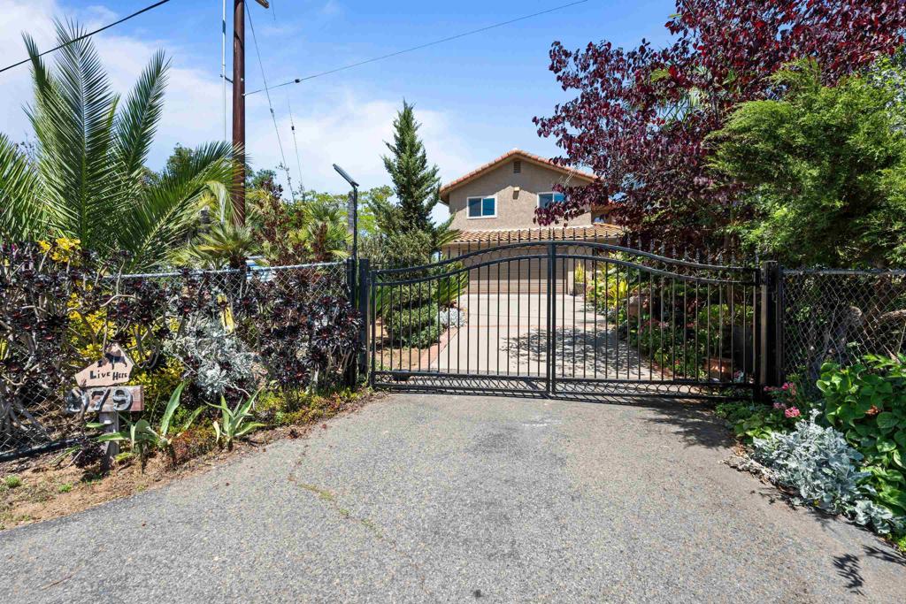 979 Canyon Heights Road