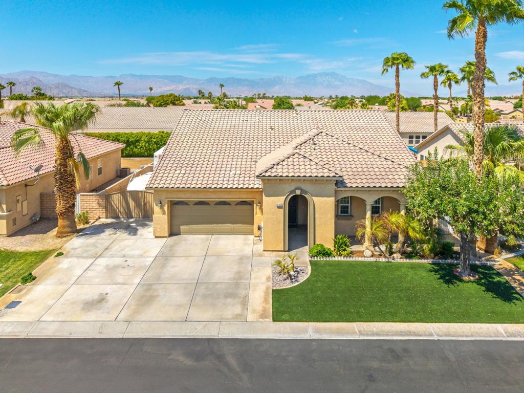41367 Farmer Court