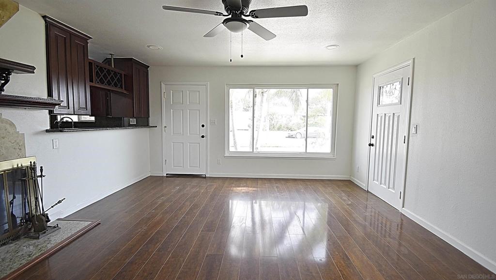 Properties 4 1040 SECOND AVE