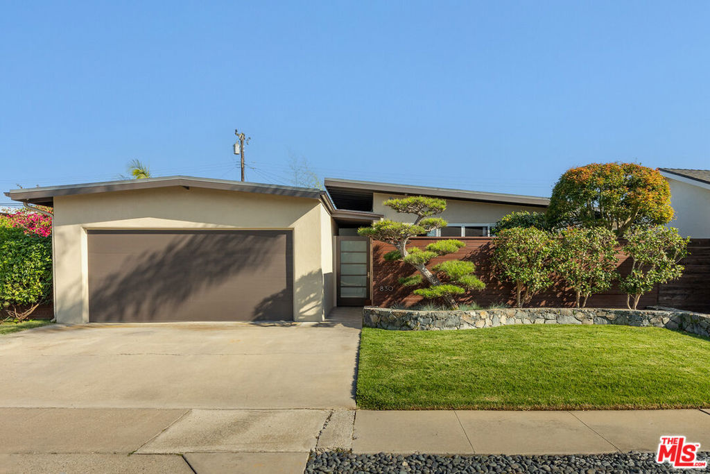 830 Marvista Avenue