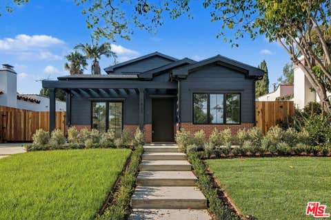 Photo of 1823 S Shenandoah Street, Los Angeles, CA 90035 (MLS # 26872103)