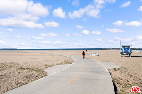 Photo of 6415 Pacific Avenue #C, Playa Del Rey, CA 90293 (MLS # 26668799)