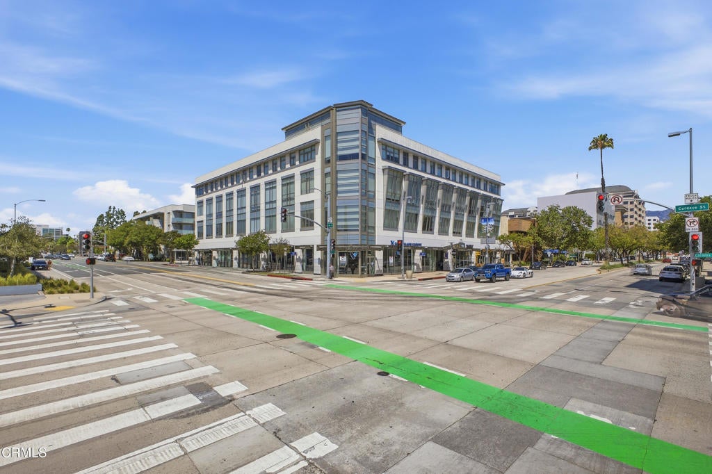 175 S Lake Avenue