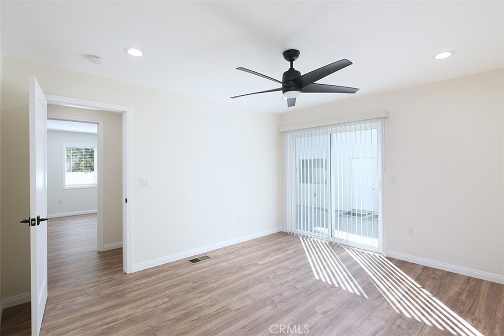 2131 2133 S Cloverdale