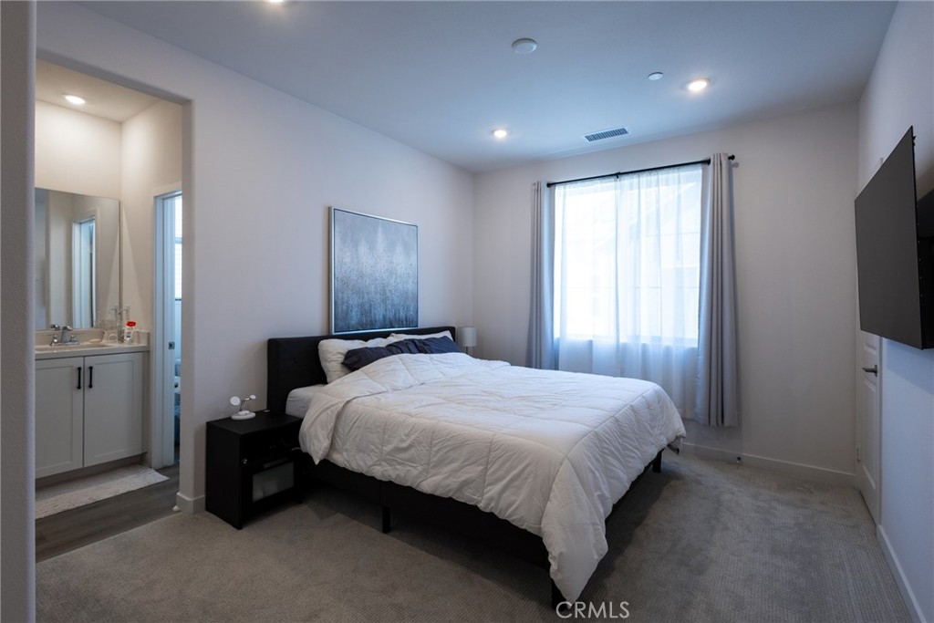 Bedford - Residential Lease