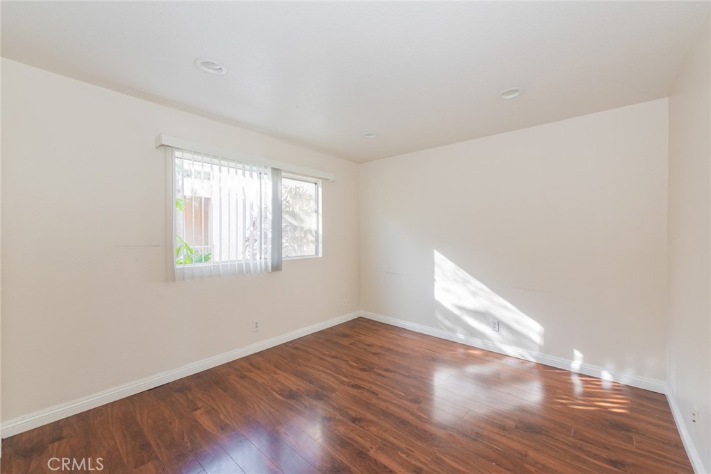 Eastside (ES) - Residential